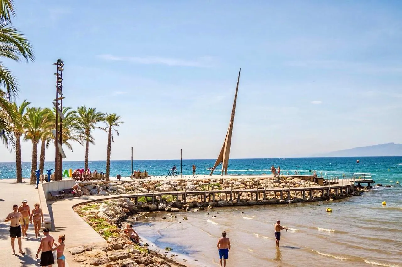 Comfortable Seaside Apartment In Salou 85 M² Sea View 0*,  스페인